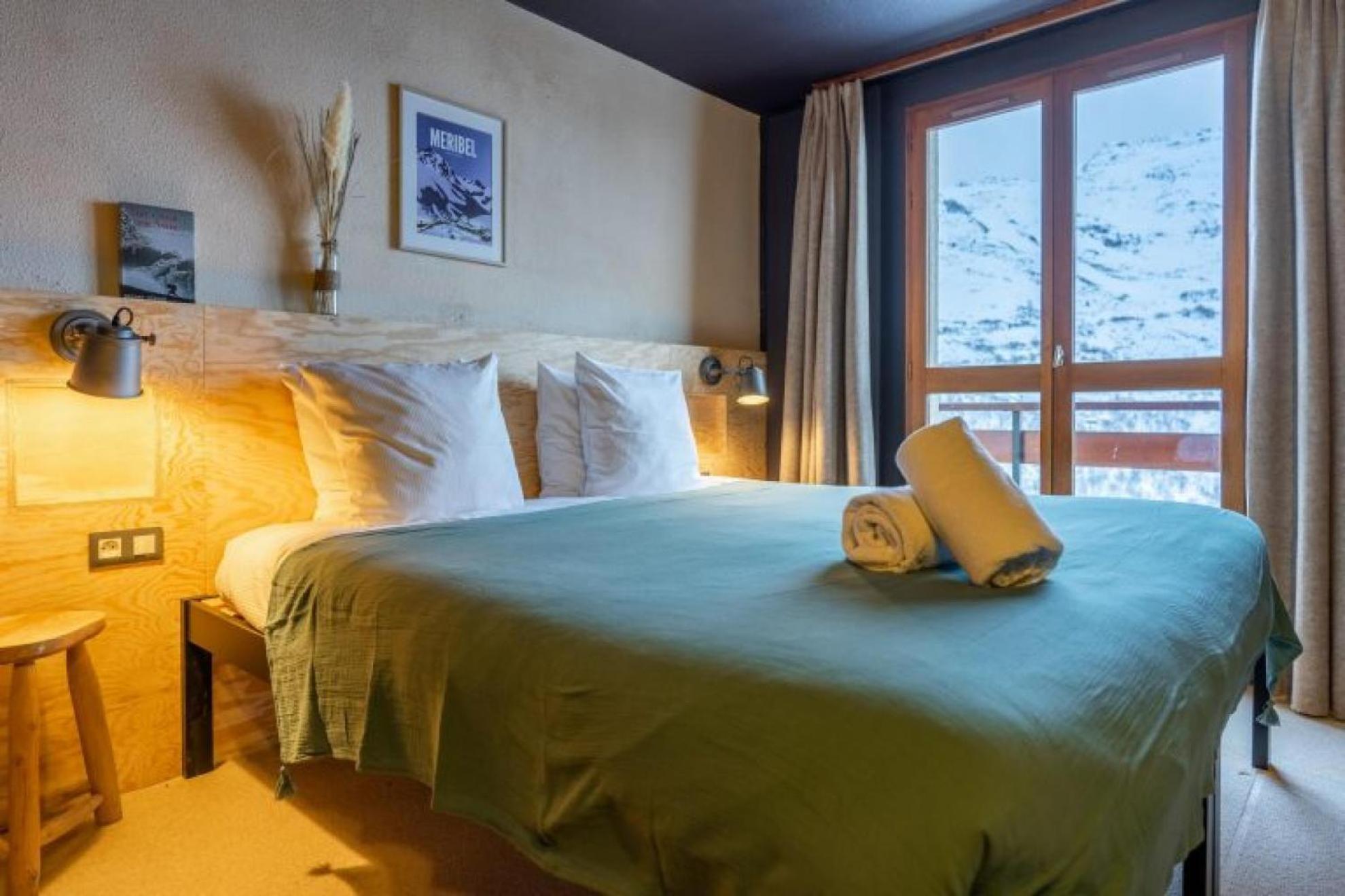 Alpeen Hotel Сен-Мартен-дьо-Белвил Екстериор снимка
